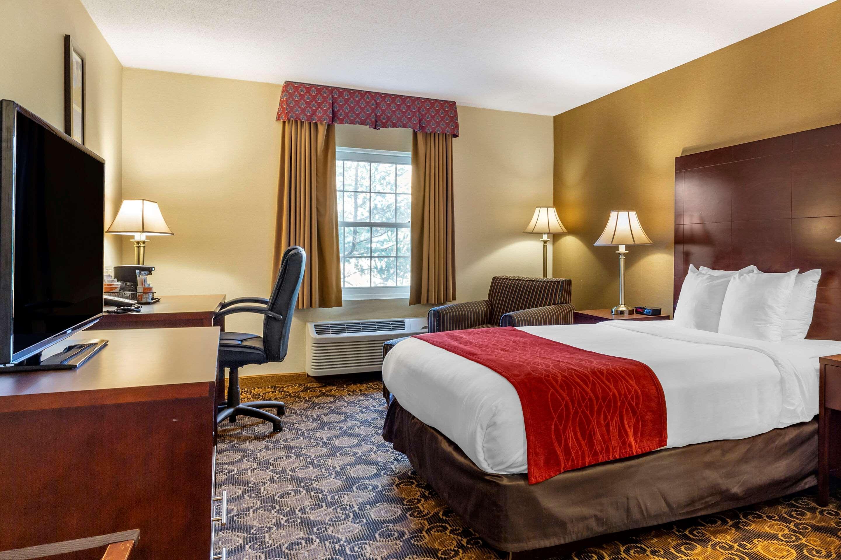 Comfort Inn Rockland - Boston Экстерьер фото