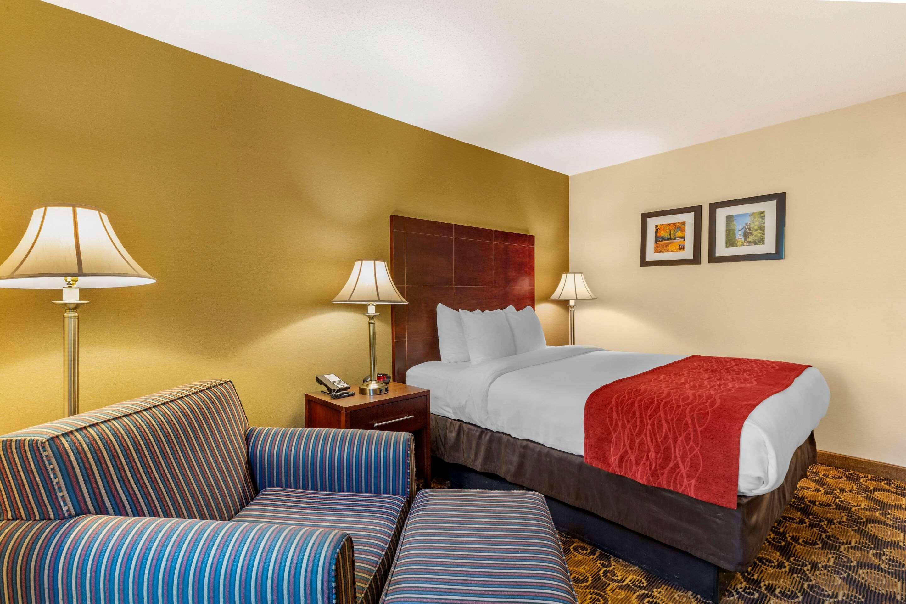 Comfort Inn Rockland - Boston Экстерьер фото