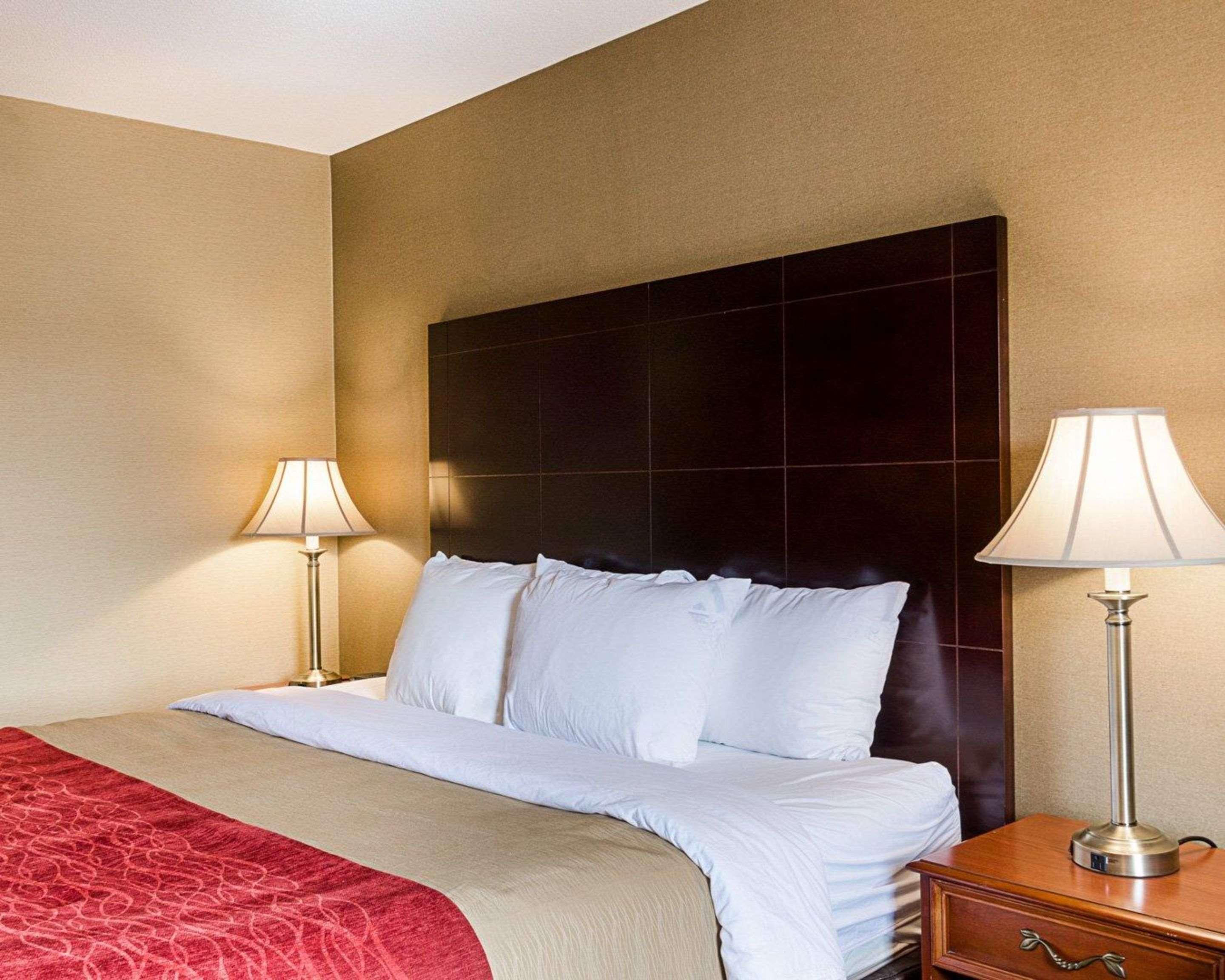 Comfort Inn Rockland - Boston Экстерьер фото