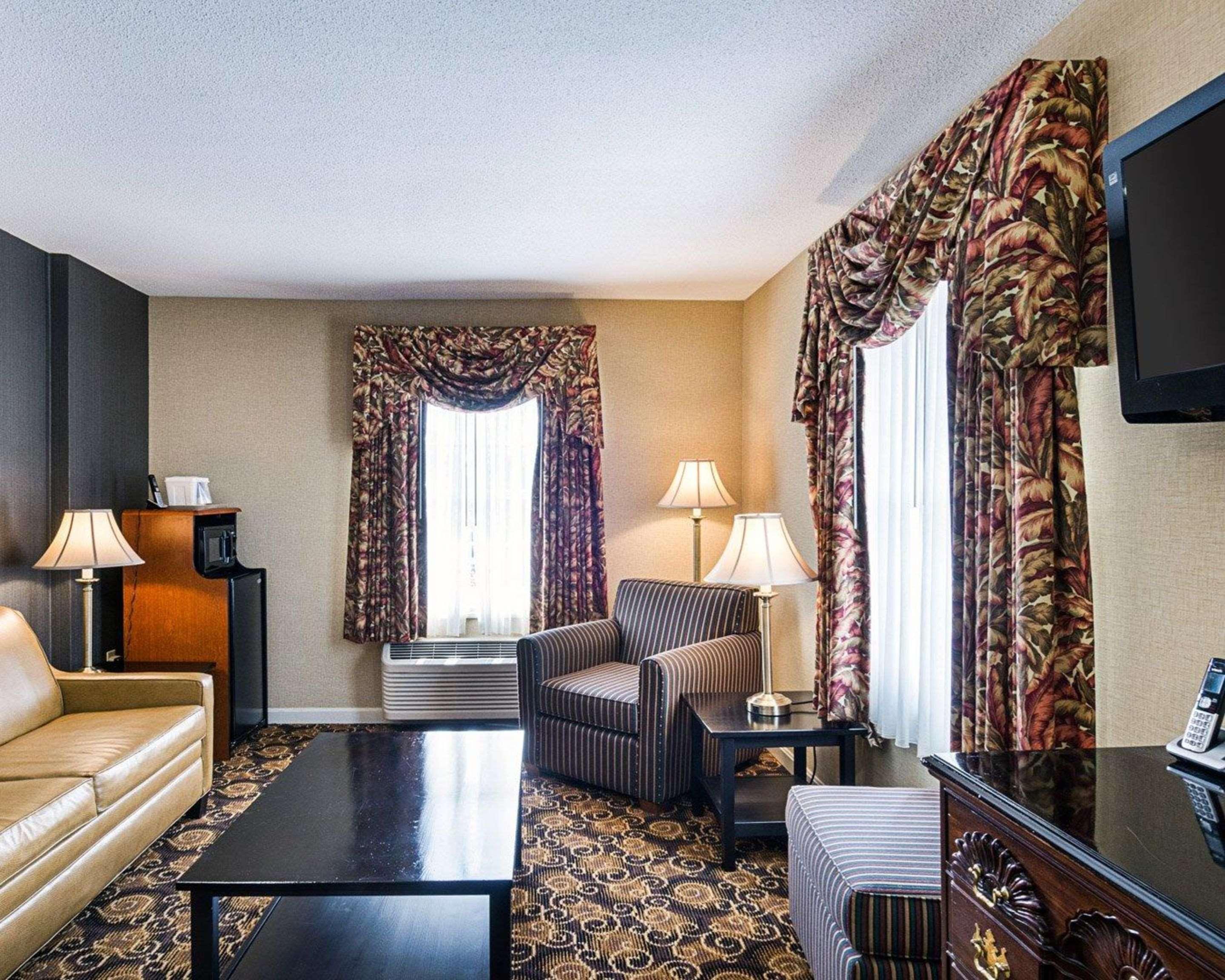 Comfort Inn Rockland - Boston Экстерьер фото