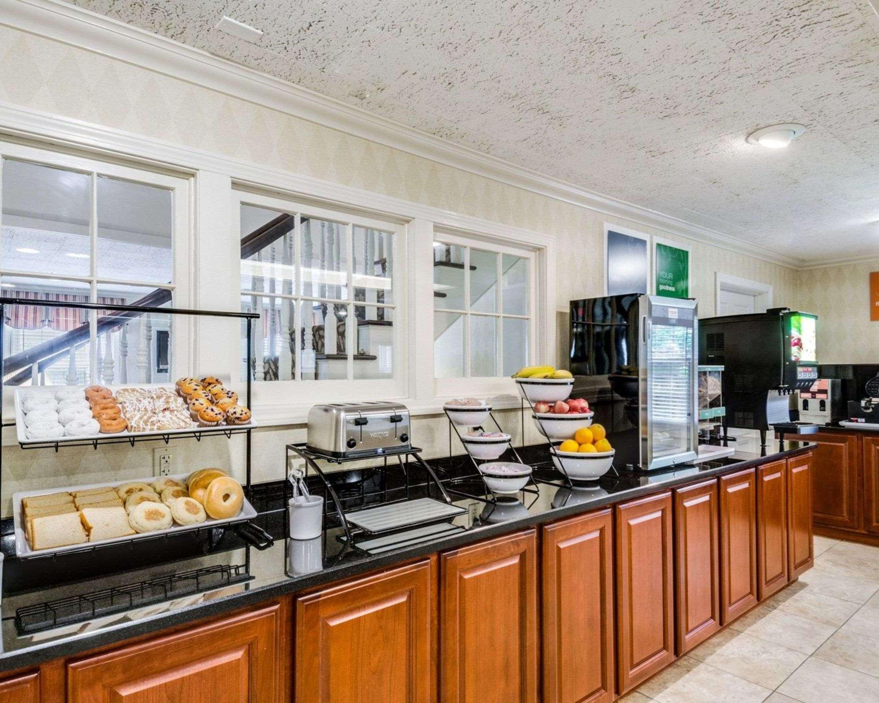 Comfort Inn Rockland - Boston Экстерьер фото